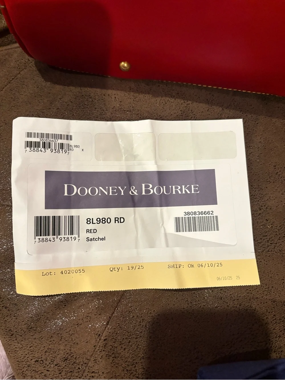 💖SPOTLIGHT💖NWT Dooney & Bourke Red Florentine Satchel with Gold Hardware